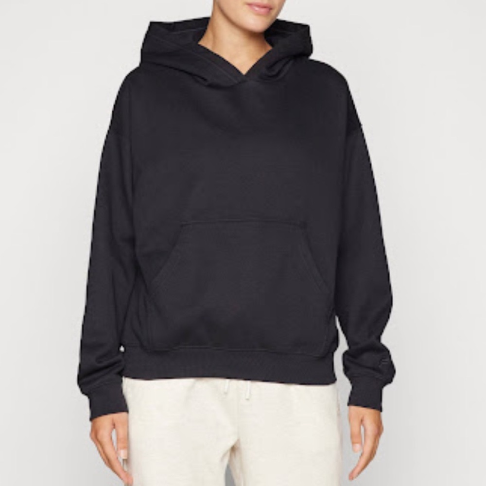 Fabletics Black Women's Pullover Hoodie